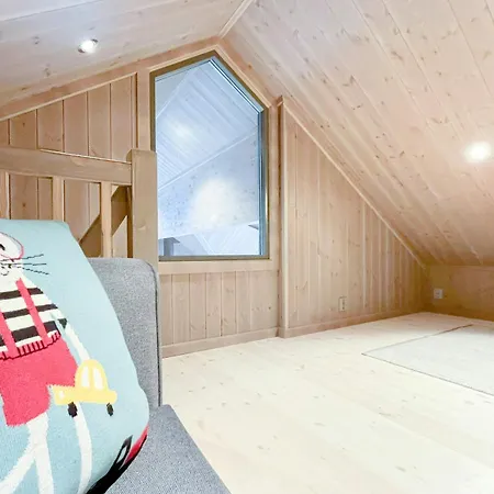 Modern With Stunning Views In